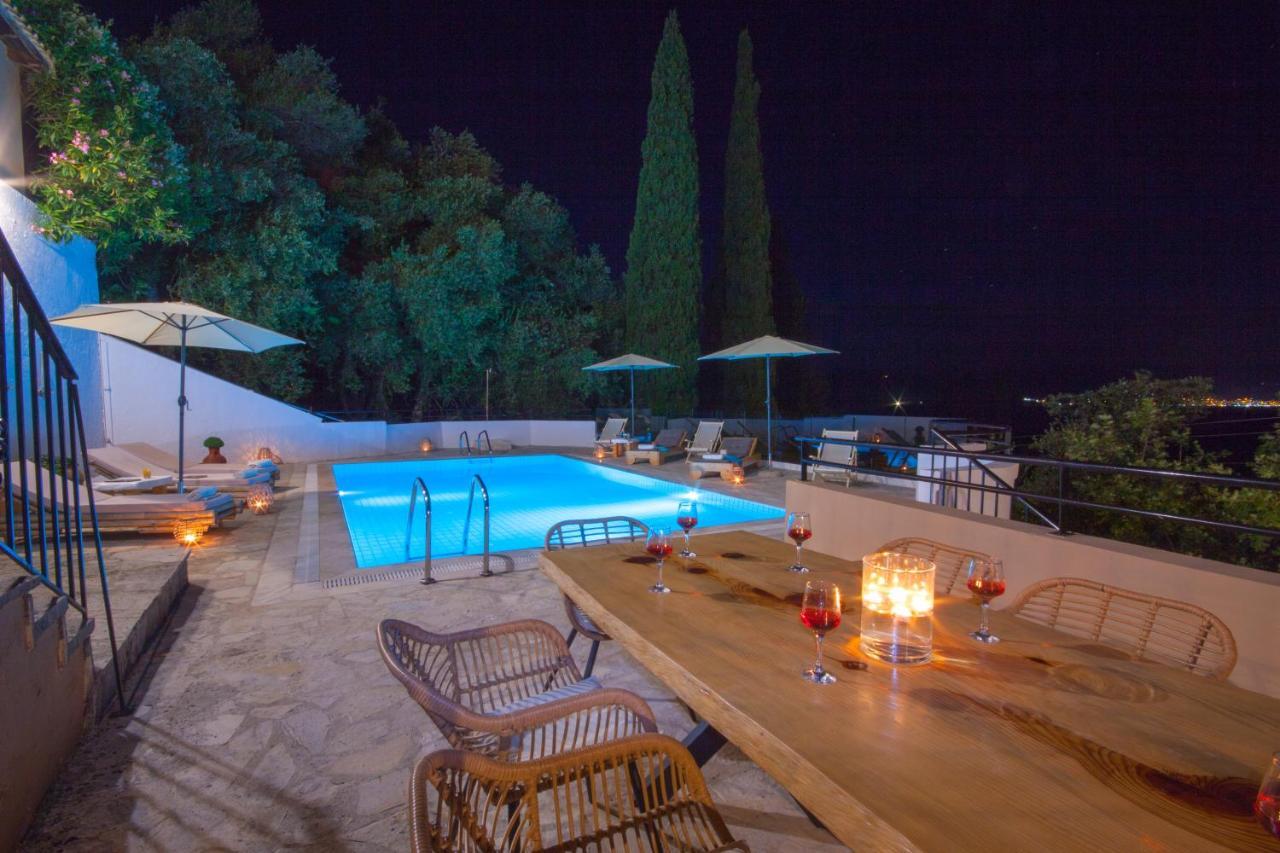 Odyssey Villas Kassiopi Exterior photo