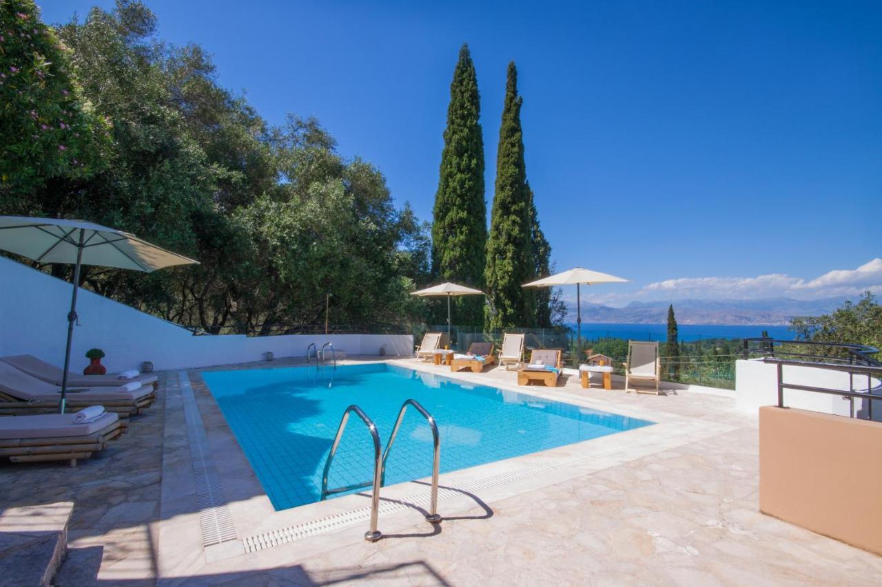 Odyssey Villas Kassiopi Exterior photo